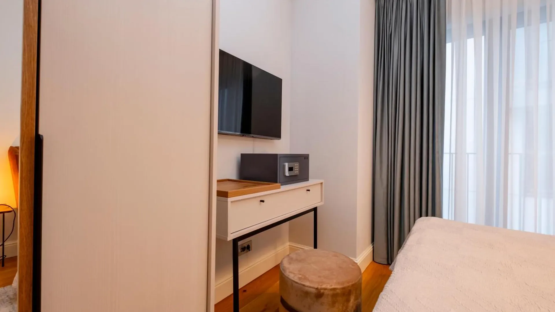 One Bedroom Residence Flat Istanbul Apartment