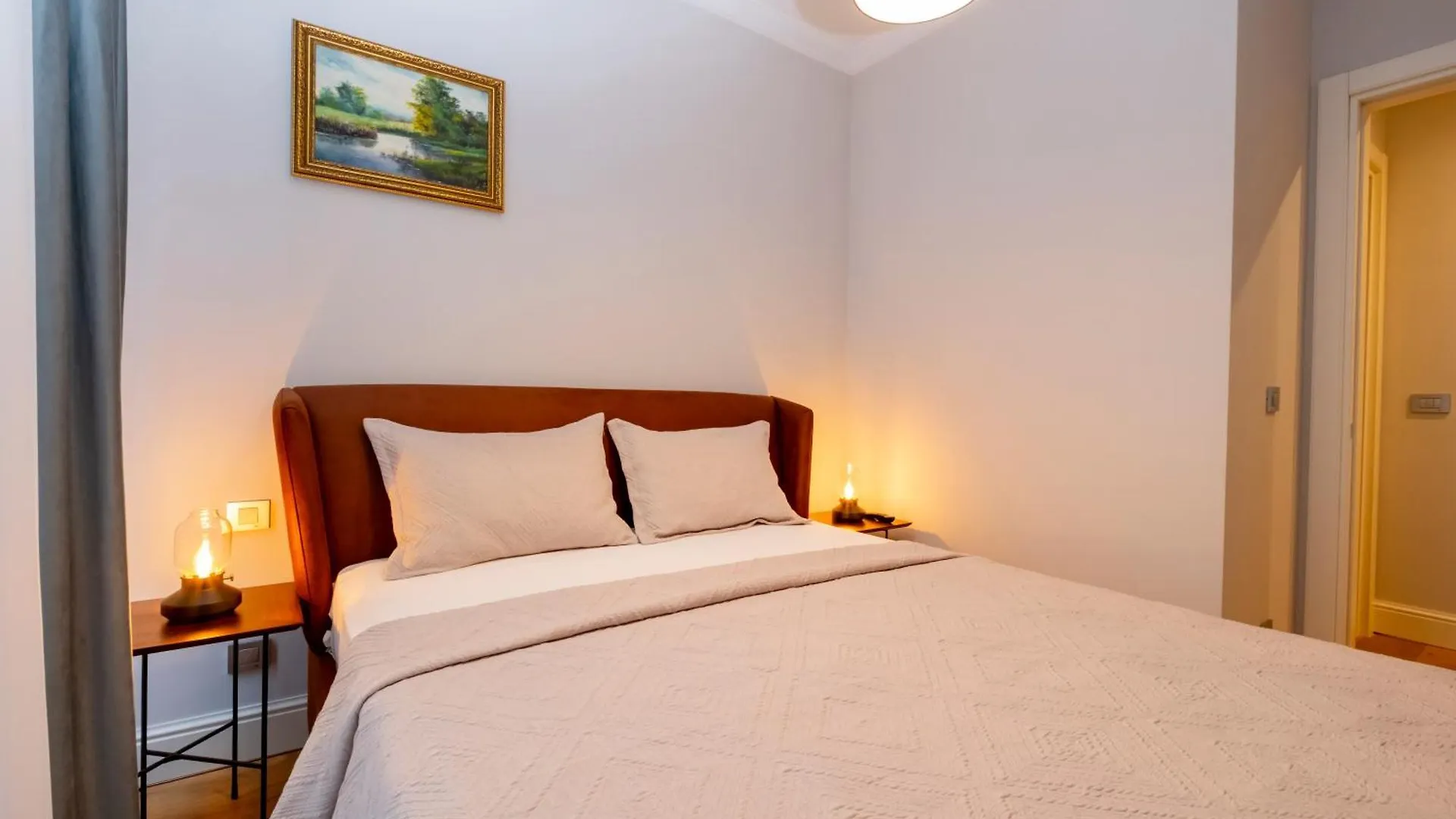 One Bedroom Residence Flat Istanbul Apartment
